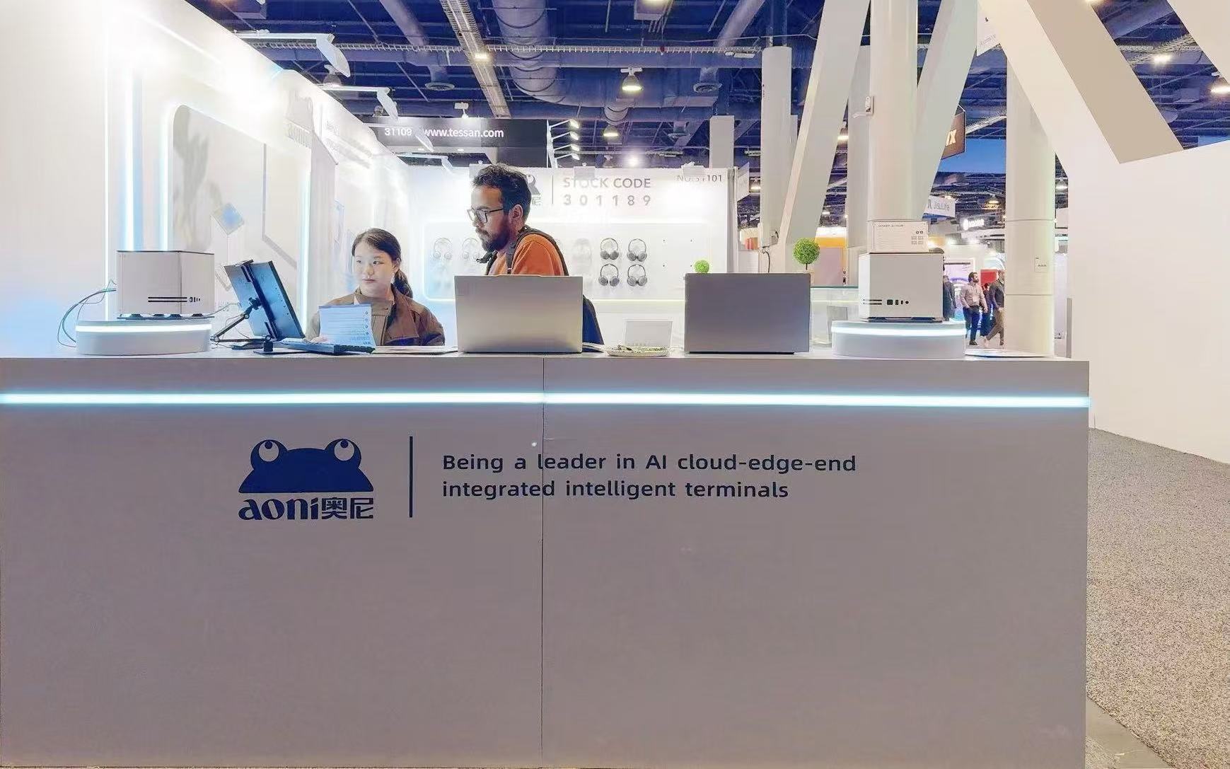 奥尼电子携SMART AI HUB及音视频产品亮相2026 CES 奥尼电子携SMART AI HUB及音视频产品亮相2026 CES